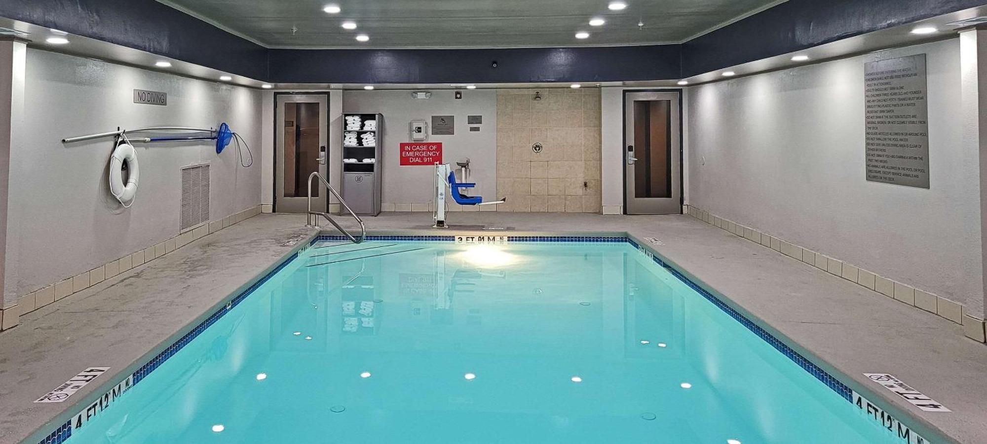 Country Inn & Suites By Radisson, Canton, Ga Экстерьер фото